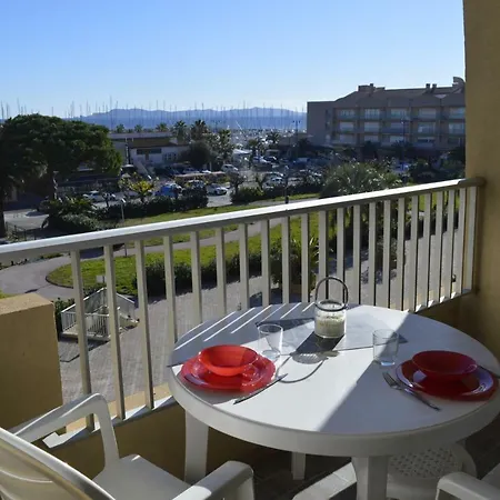 Apartamento A *